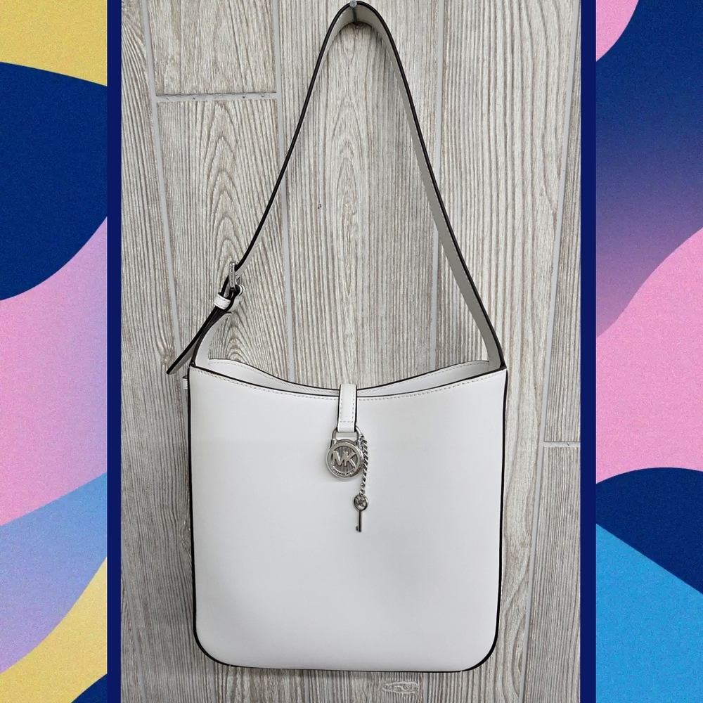 NEW Michael Kors Lyra Leather Shoulder Bag in Optic White